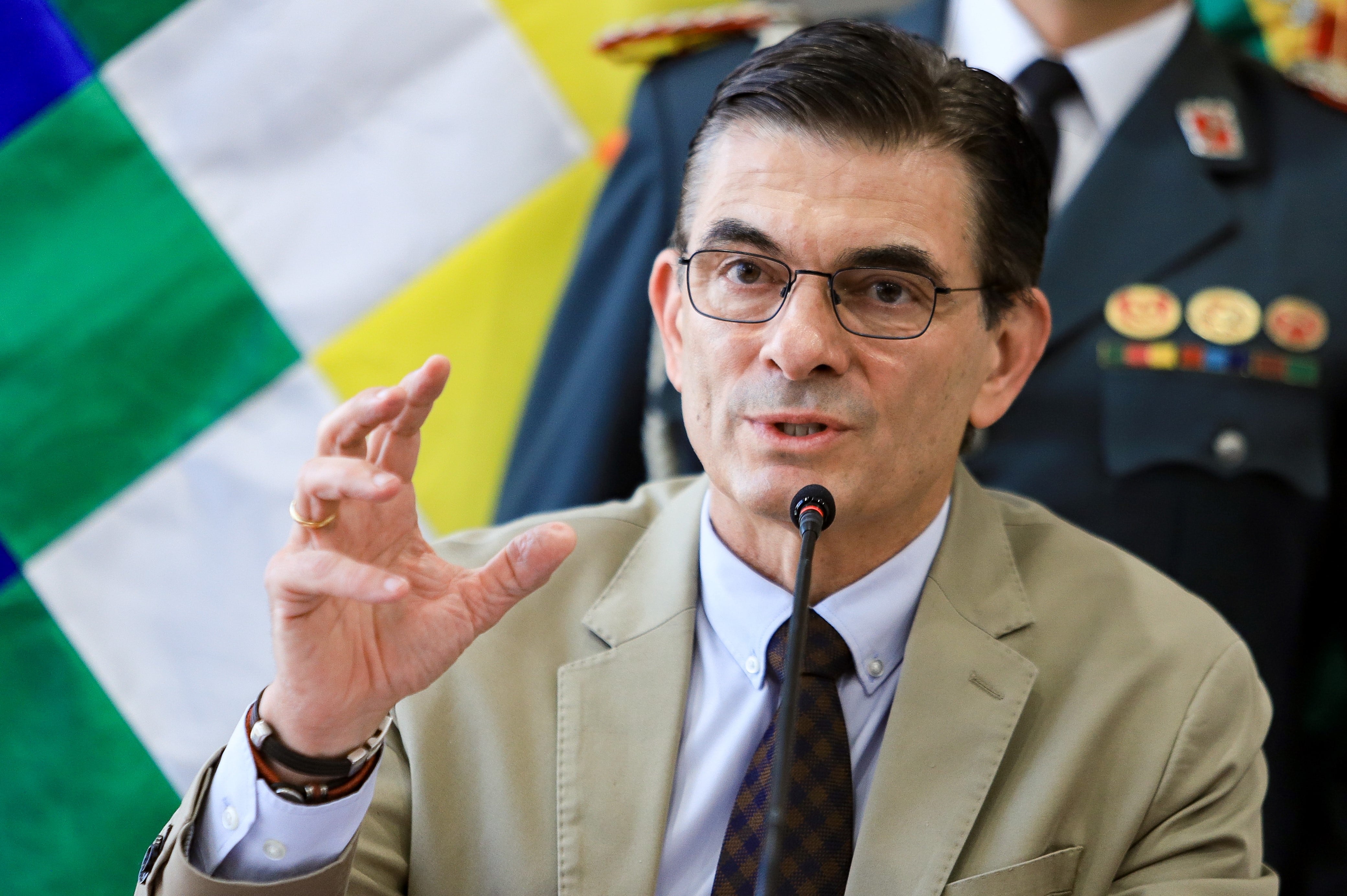 El presidente de Bolivia, Rodrigo Paz, anunció recientemente que ajustará el Presupuesto General del Estado (PGN) 2026 elaborado por el Ejecutivo anterior para reducir al menos en un 30 % el gasto fiscal.