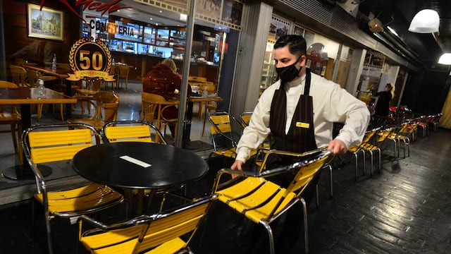 Eximirán a los locales gastronómicos del pago de la cuota de junio de la tasa de Comercio. (José Gabriel Hernandez)