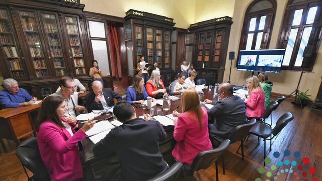 Diputados recibieron aportes sobre el proyecto de Acceso a la Información Públicas.