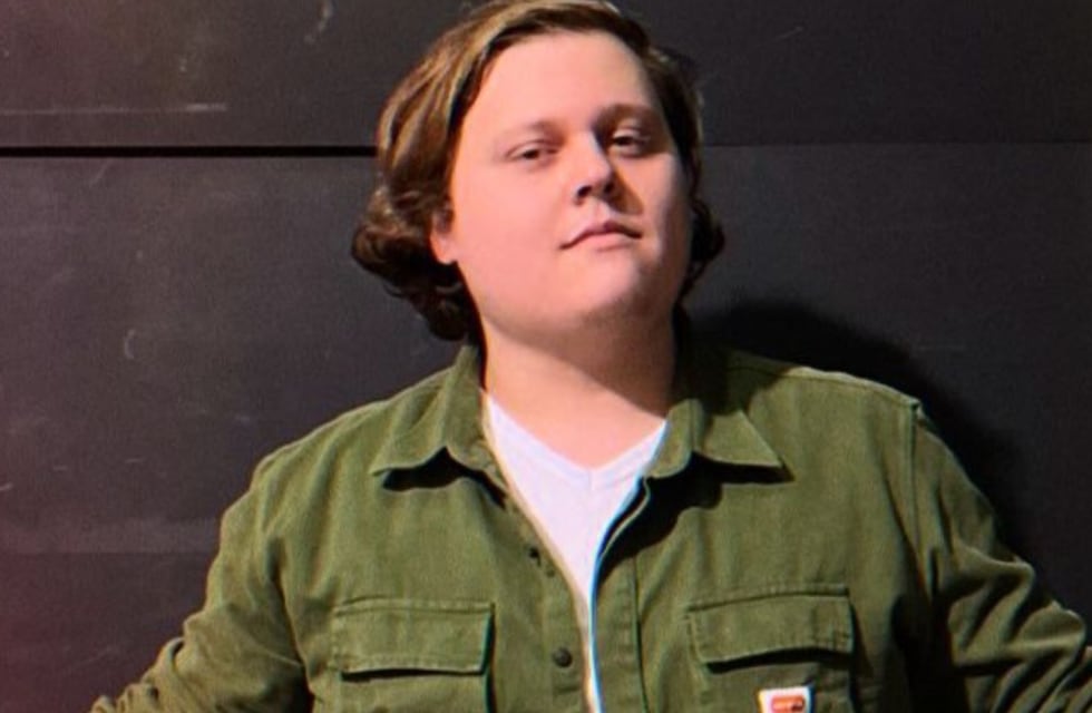 Luca, el hijo de Nancy Dupláa y Matías Martin, habló sobre su delicada situación económica y apuntó contra Milei: “No llego a fin de mes”