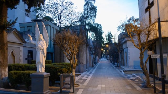 Desde hace casi tres años, el cementerio San Jerónimo abre sus puertas para visitas guiadas.