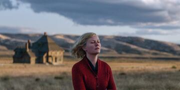 Kirsten Dunst es Rose en "El poder del perro"