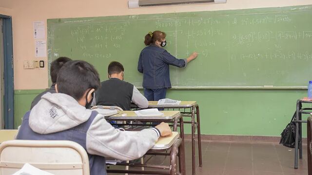 Sin casos intraescolares y escalonado aumento de asistencia durante la vuelta a clases en Misiones