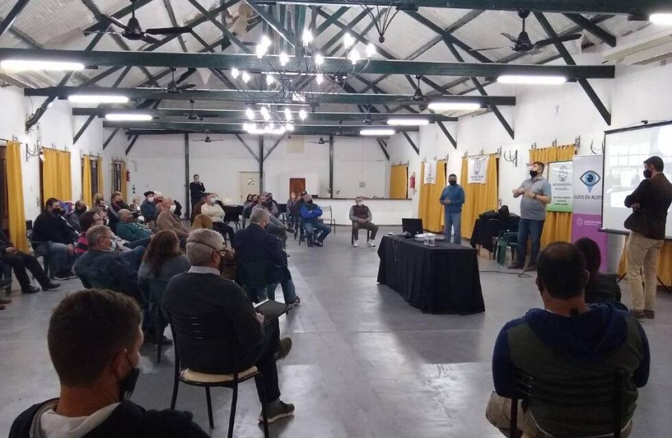 Capacitación de “Ojos en Alerta” para integrantes de la Sociedad Rural