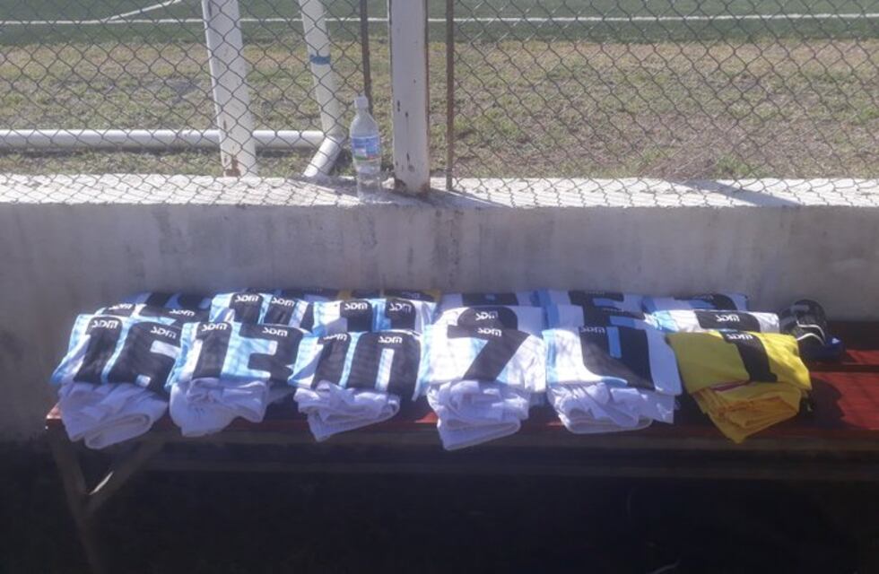 Nueva normalidad en Liga Cordobesa: los jugadores que se cambian fuera del vestuario