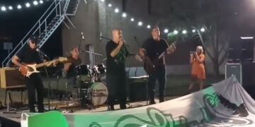 El sábado de Pérez a pura música