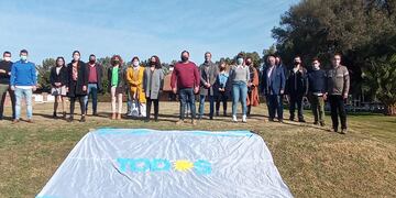 El Frente de Todos presentó a sus candidatos