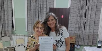 Claudia Gaido fue su docente -y amiga- que la acompañó en el proceso.