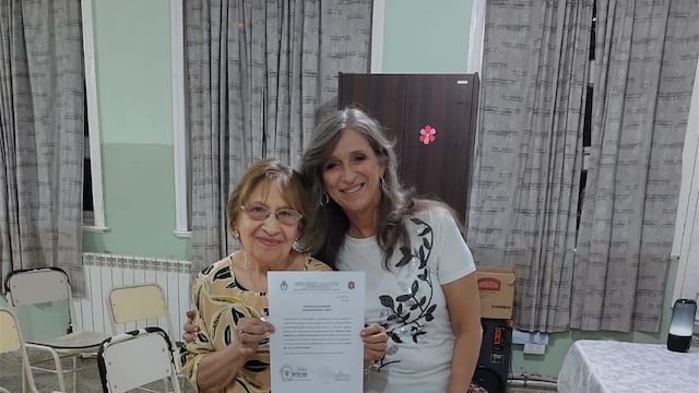 Claudia Gaido fue su docente -y amiga- que la acompañó en el proceso.