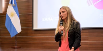 Florencia Carignano, directora Nacional de Migraciones, aseguró que con las facilidades para radicar venezolanos en el país, entraron delincuentes. Twitter