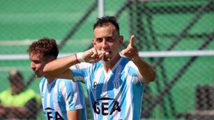 De la mano de su goleador, Bruno Nasta, Racing se ilusiona con la hazaña del ascenso (Prensa Racing)