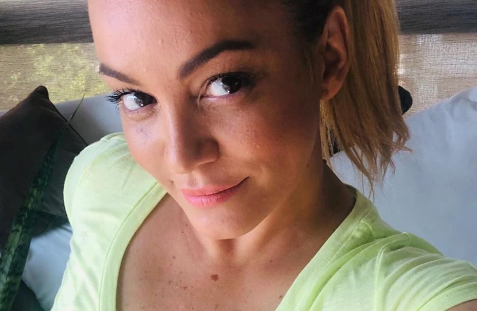 María Eugenia Ritó deslumbró vestida solo con un top de red y sin ropa interior