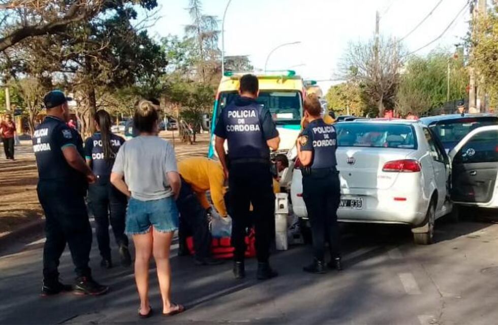 Accidente fatal en Córdoba: un hombre se descompensó mientras manejaba y falleció