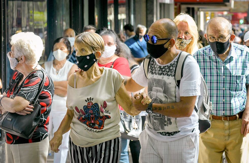 Aumento a jubilados: el defensor de la tercera edad señaló que apenas cubrirá “el 40% de la canasta”