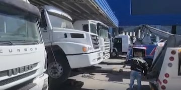 Los camiones incautados. (Policía)
