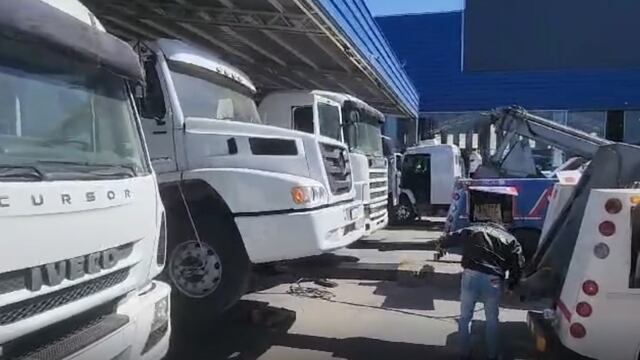 Los camiones incautados. (Policía)