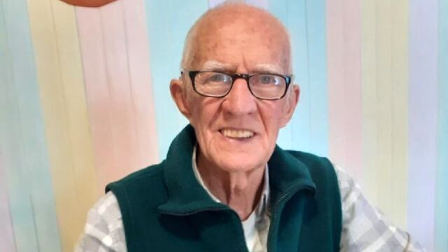 Daniel Buttignol tiene 85 años y empezó la escuela secundaria en el departamento San Justo, Córdoba.