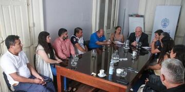 Proveedores y Ministerio de Desarrollo Social acordaron mejorar la alimentación en las escuelas.