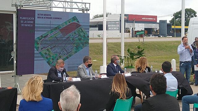 Apertura de sobres de la licitación para obras de infraestructura en el área industrial de Rafaela