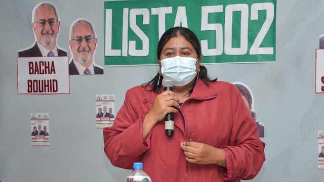 Natalia Sarapura, candidata a diputada nacional por el Frente Cambia Jujuy, habló en la apertura de un comité municipal Abra Pampa.