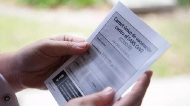 carnets truchos de vacunación Covid-19