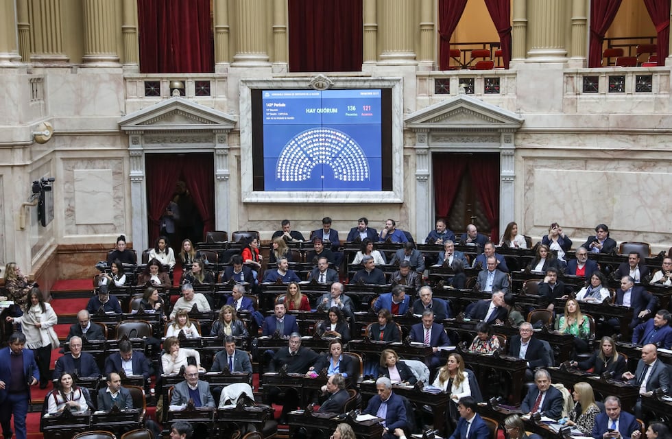 Dura derrota para Milei: la oposición rechazó el veto a la emergencia en discapacidad