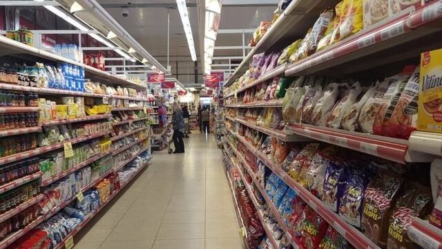 Advierten que en Concordia ya comenzaron los despidos en comercios.