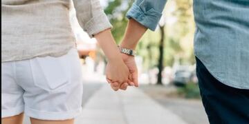 Un mendocino invitó a caminar a su novia y la sorprendió con un gran gesto que se volvió viral.