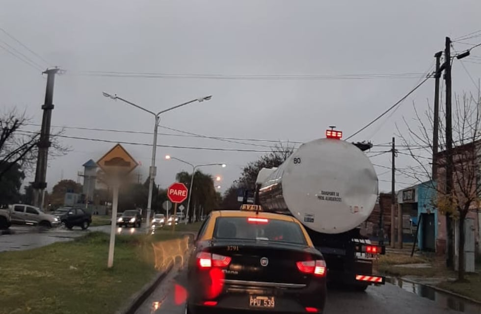 Sábado lluvioso y con vientos fuertes en Pérez
