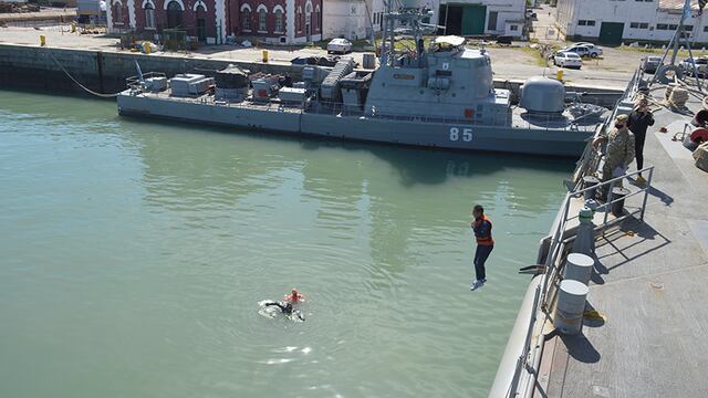 Aspirantes de la ESSA efectuaron ejercicios de acuatización
