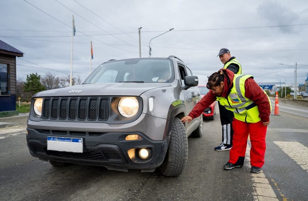 Tierra del Fuego: comenzó la obligatoriedad del uso de cubiertas de invierno en la ruta