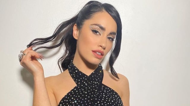 Diosa: las 4 microbikinis de Lali Espósito que la rompen en Instagram y son furor en el verano.