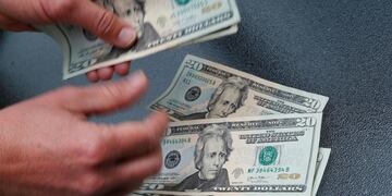 A cuánto cotiza el dólar blue en Rosario hoy,