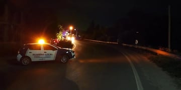 Vuelco en Huerta Grande: una conductora perdió el control y terminó en la banquina