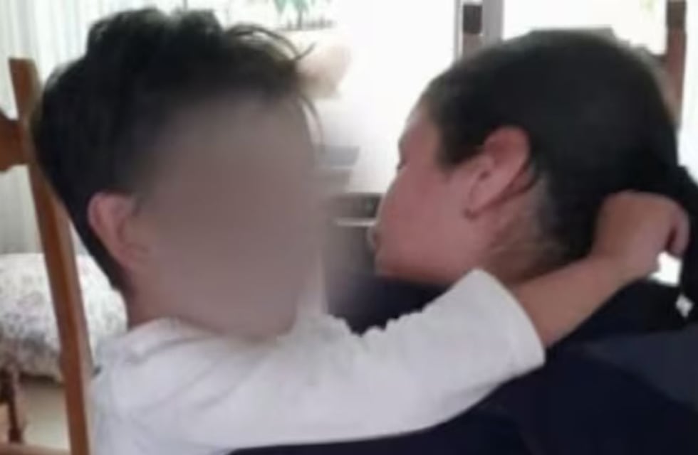 Habló la policía que asistió al hijo de Pablo Laurta tras el doble femicidio en Córdoba: “Lo primero que hizo fue abrazarme”