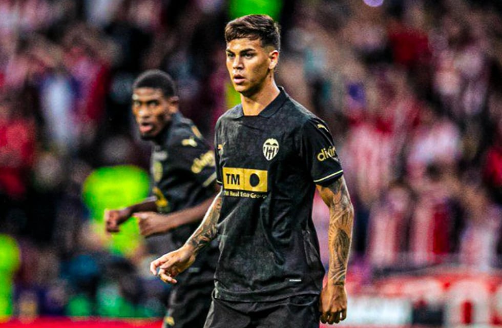 Quién es Enzo Barrenechea, el cordobés sorpresa en la lista de convocados de la Selección Argentina