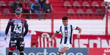 Kevin Mantilla volvió a la titularidad en Talleres.
