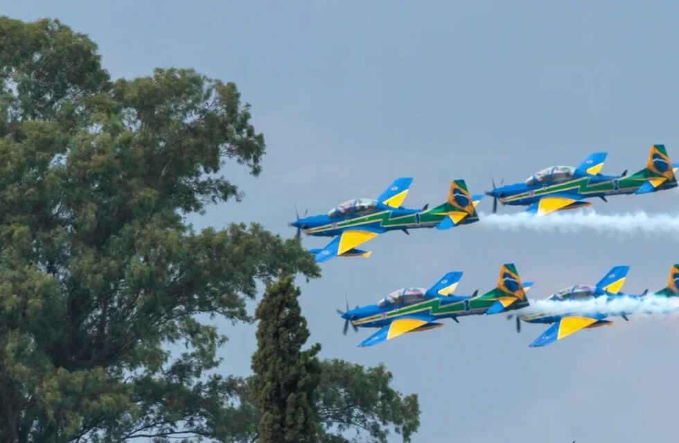 La misteriosa aparición de la Fuerza Aérea Brasileña en el cielo cordobés