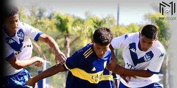 Lucas Palma formó parte del plantel profesional de Boca Juniors los últimos dos partidos del equipo azul.