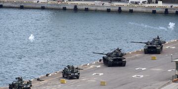 China bloqueó a Taiwán y empezó un ejercicio militar sin precedentes. / Foto: AP