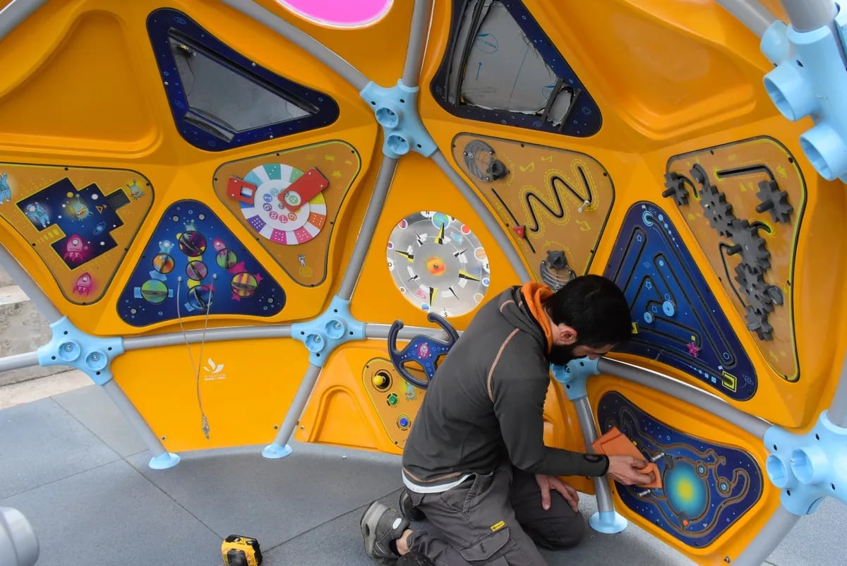 Más de 600 establecimientos de todo el país participaron en la convocatoria y quince de Jujuy fueron seleccionados. La instalación de los domos dio inicio en agosto pasado en la capital jujeña.