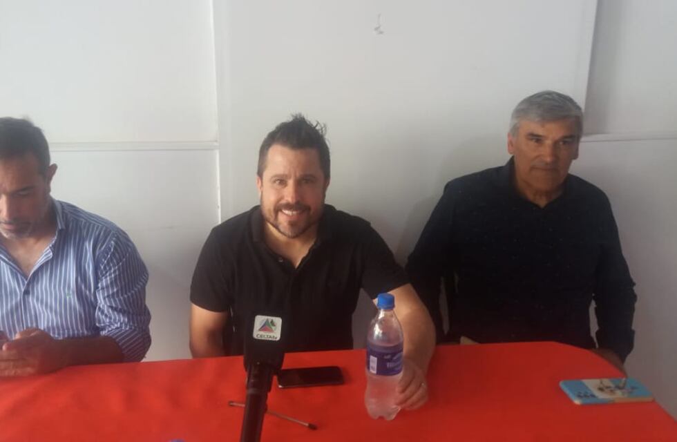 Martín Tetaz en Tres Arroyos: “me impresionó de Tres Arroyos la pujanza industrial tan grande que tiene”