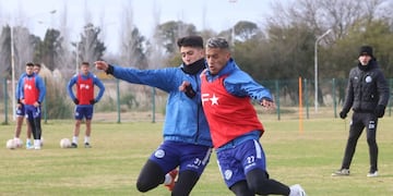 Godoy Cruz continúa su pretemporada en Buenos Aires.