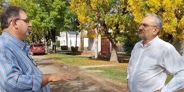 El senador departamental Alcides Calvo y el presidente comunal Pedro Fraire