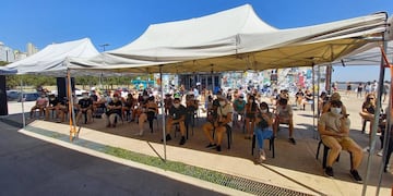 Ell Galpón 17 de Rosario es uno de los centros de atención públicos para hisopados y test de COVID-19.