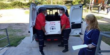 Un nuevo lote de vacunas llegó hoy a San Luis las que se suman a las llegadas el domingo y que fueron distribuidas al interior de la provincia. Gentileza El Diario
