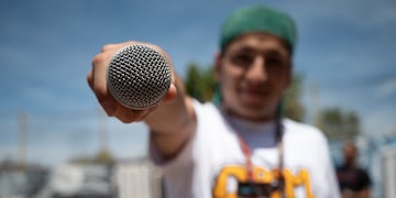 Ulpiano Suarez acompañó a los jóvenes de San Felipe en el torneo de freestyle D-Rimando Muros