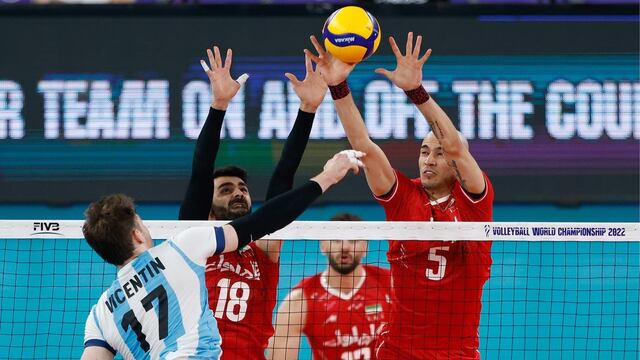 Argentina no pudo con Irán. (Twitter: @Voley_FeVA)