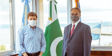 Gustavo Melella recibió al Embajador de Pakistán.