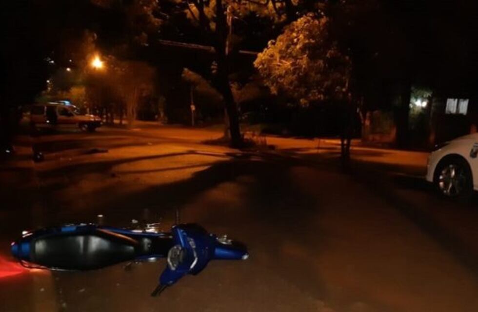 Despiste terminó con un motociclista herido de gravedad en Eldorado